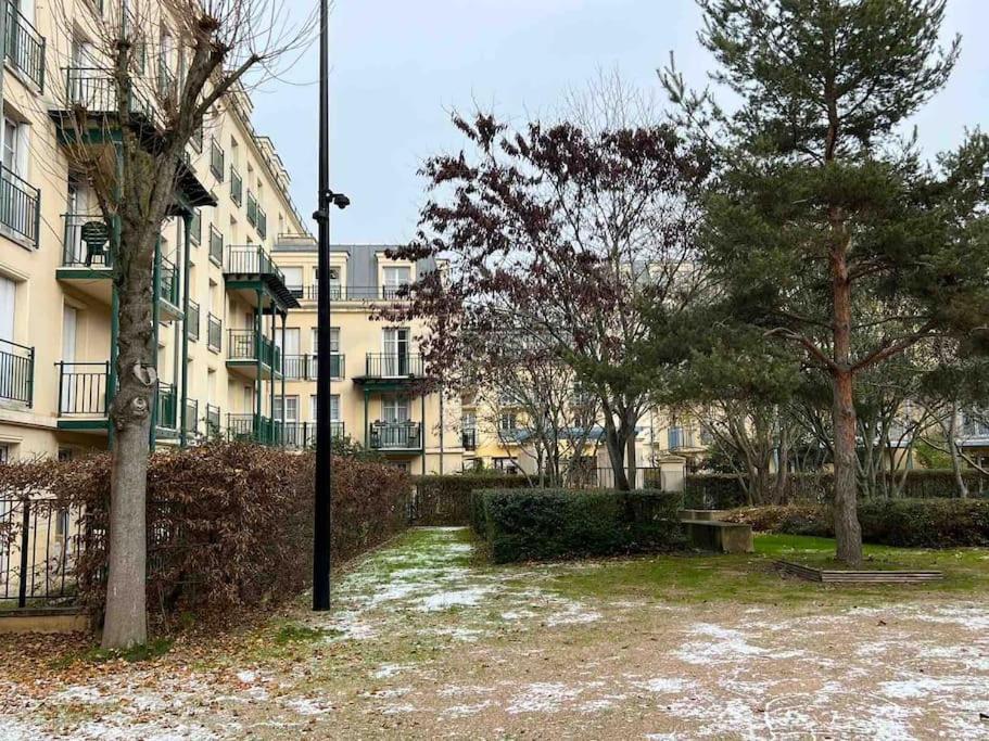 Appartement Familial 8 Personnes Proche De Disney Et Paris Chessy  Exterior foto